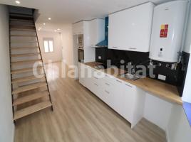 Casa (unifamiliar aïllada), 120 m², prop de bus i tren