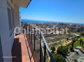 Alquiler piso, 107 m², cerca de bus y tren