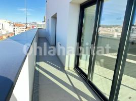Obra nueva - Piso en, 77 m², cerca de bus y tren, nuevo