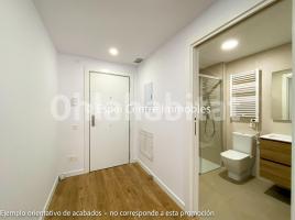 Àtic, 147.05 m², prop de bus i tren, nou