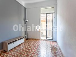Pis, 62 m², prop de bus i tren, centro