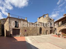 Casa (casa rural), 790 m², prop de bus i tren