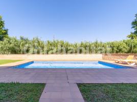 Piso, 85 m², cerca de bus y tren, seminuevo