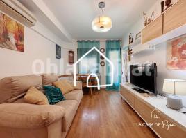 Piso, 60 m², cerca de bus y tren