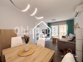 Piso, 82 m², cerca de bus y tren