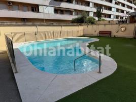 Pis, 116 m², prop de bus i tren