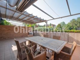 Apartament, 135 m², near bus and train, almost new