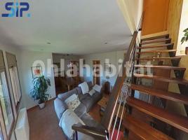 Casa (unifamiliar aislada), 155 m², cerca de bus y tren, La Rubiola
