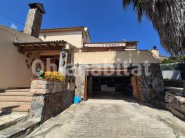 Casa (unifamiliar aislada), 314 m², cerca de bus y tren