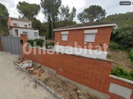  (unifamiliar aïllada), 250.08 m², près de bus et de train