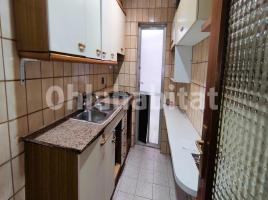 Flat, 66 m², near bus and train