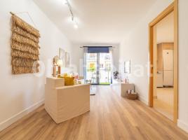 Piso, 89 m², cerca de bus y tren, seminuevo