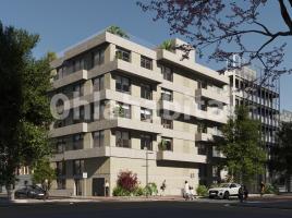 Piso, 86 m², cerca de bus y tren, nuevo