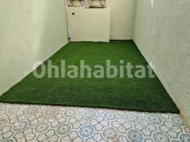 Louer pis, 53 m², près de bus et de train, presque neuf