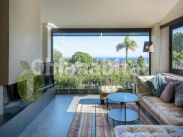  (unifamiliar aïllada), 338 m², près de bus et de train, Calle Elionor Cisa