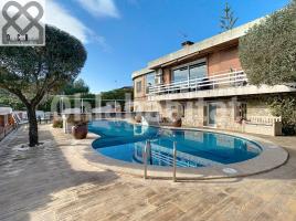 Casa (unifamiliar aïllada), 332 m², prop de bus i tren