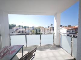 New home - Flat in, 89 m², near bus and train