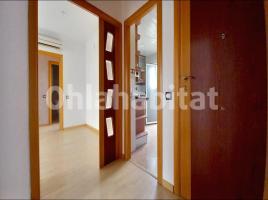 Piso, 75 m², cerca de bus y tren