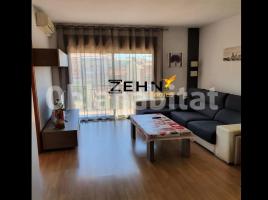 Dúplex, 78 m², prop de bus i tren, seminou, Calle de Joaquín Costa