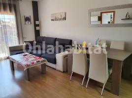 Dúplex, 78 m², prop de bus i tren, seminou, Calle de Joaquín Costa