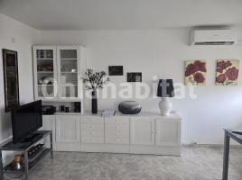 Apartament, 80 m²