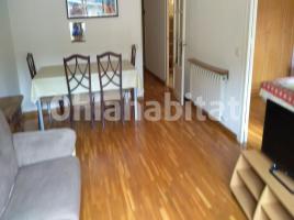 Alquiler piso, 90 m², cerca bus y metro