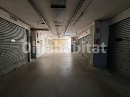 Plaça d'aparcament, 12 m², Calle MONTSERRAT, 1