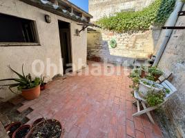 Houses (terraced house), 66 m², near bus and train