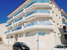 Apartamento, 68 m², cerca de bus y tren, Paseo del Centre