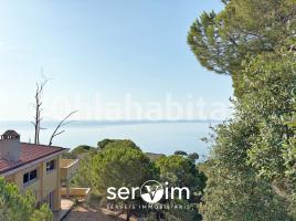 Casa (chalet / torre), 326 m², seminuevo, Calle GI-682, 9