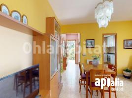 Casa (chalet / torre), 226 m², cerca de bus y tren