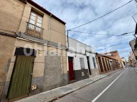 Houses (terraced house), 111 m², near bus and train