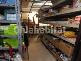 Local comercial, 42 m², Calle del Monestir de Poblet