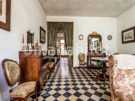 Casa (unifamiliar adossada), 540 m², Zona