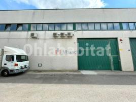 Nave industrial, 500 m², Zona