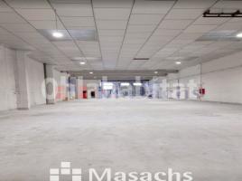 Industrial, 1198 m², Zona