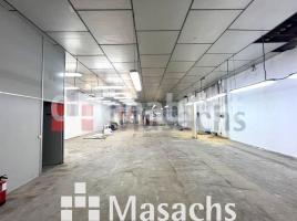 Industrial, 400 m², Zona