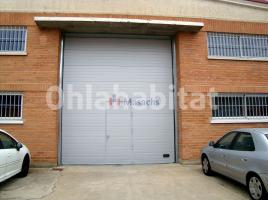 Alquiler nave industrial, 1600 m², Zona