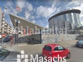 Industrial, 2224 m², Zona