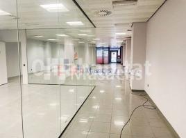 Business premises, 274 m², Zona