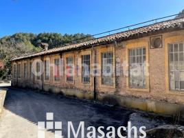Industrial, 9245 m², Zona