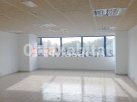 Louer , 124 m², Zona