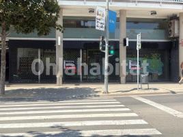 For rent business premises, 660 m², Zona
