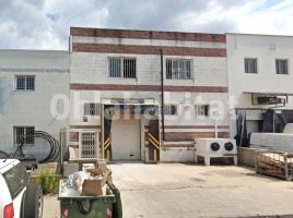 Nau industrial, 570 m², Zona