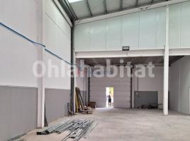 Nave industrial, 1079 m², Zona