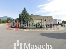 Industrial, 4270 m², Zona