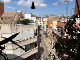 Louer pis, 93 m², Zona