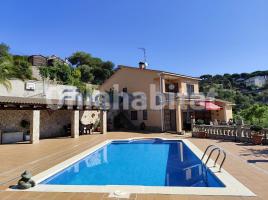  (xalet / torre), 389 m²