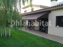  (xalet / torre), 322 m², presque neuf