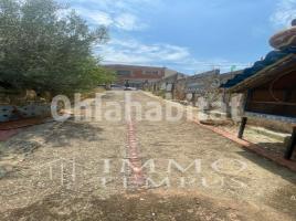 , 871 m², Calle  de Guipúscoa, 53,